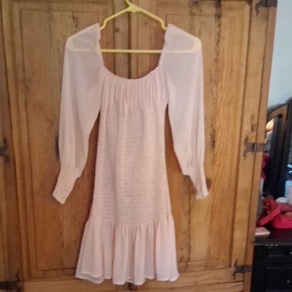 Elegant Pink Long Sleeve Dress